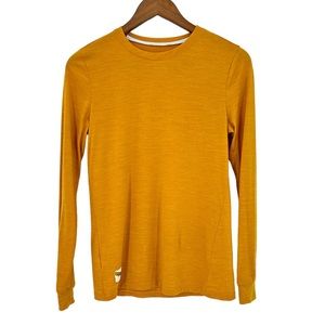 Tracksmith Harrier Long Sleeve Shirt size Small